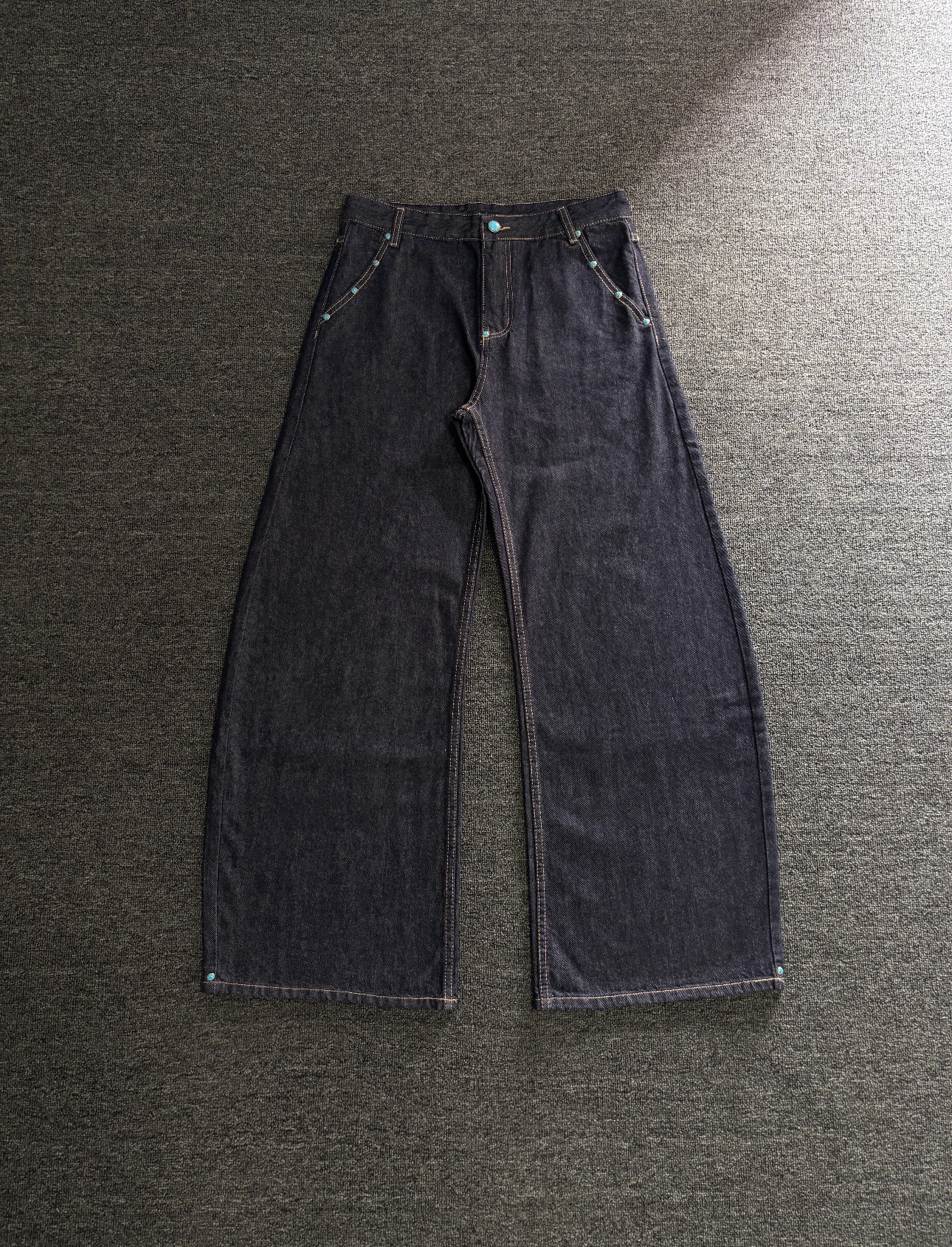 Dark Wash Vintage Jeans